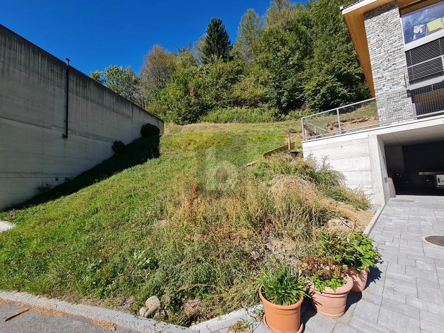 Terreno soleggiato a Quinto - Foto 4 di 6