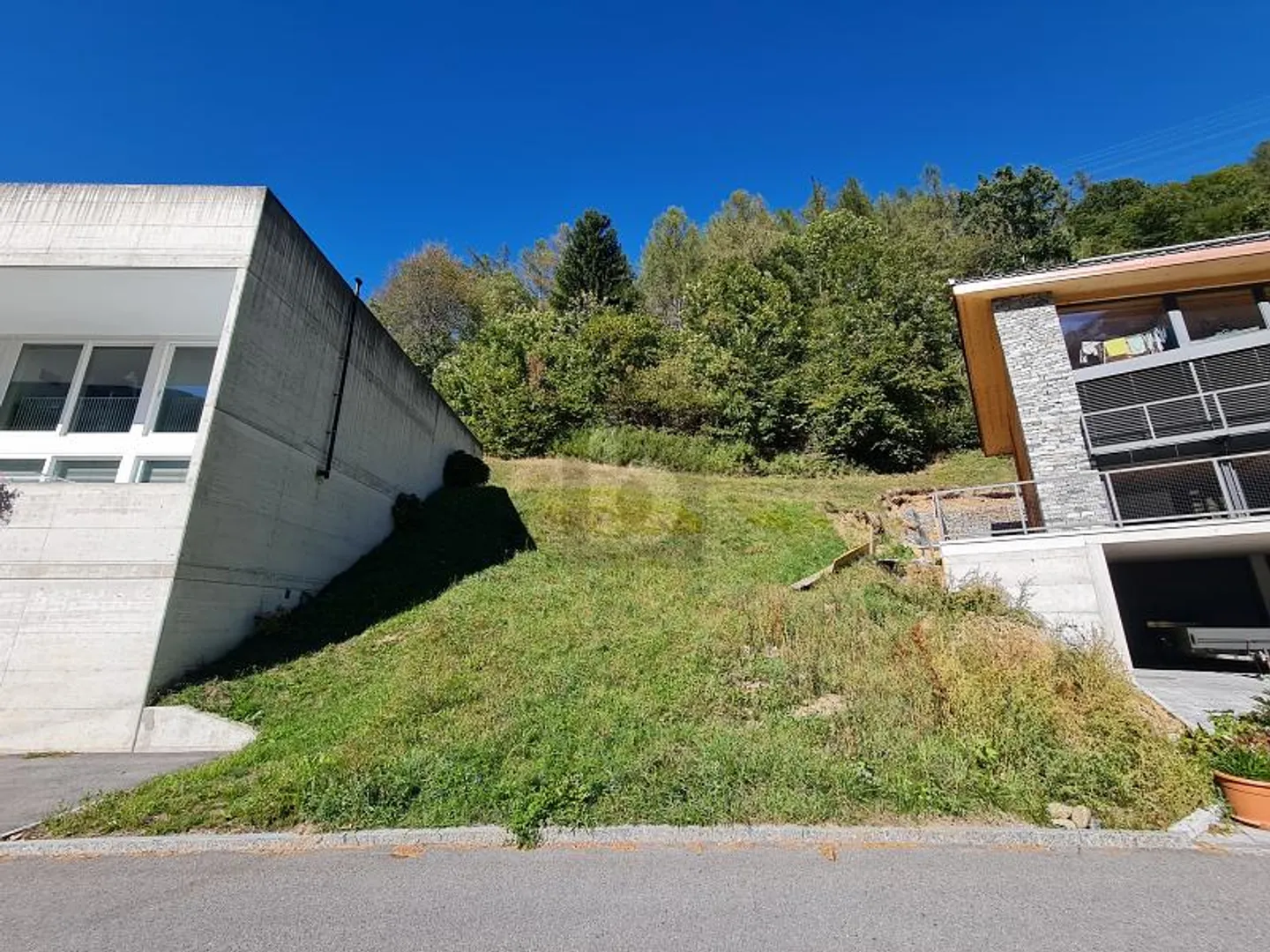 Terreno soleggiato a Quinto - Foto 5 di 6