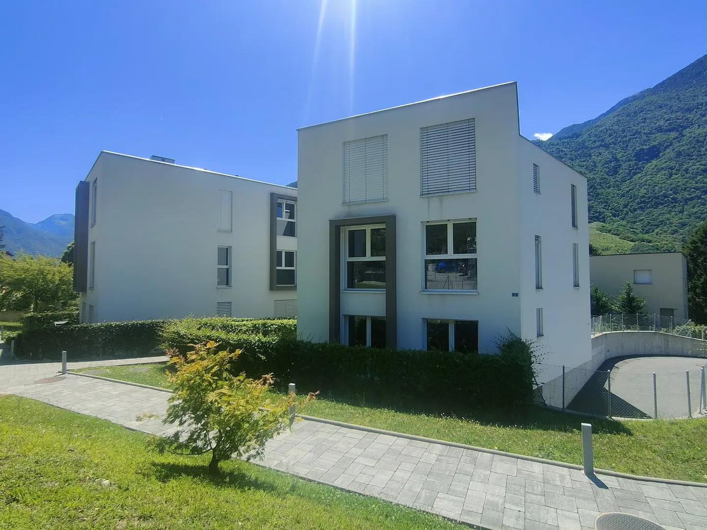 Neue 3.5-Zimmer-Wohnung in Claro - Foto 5 von 15