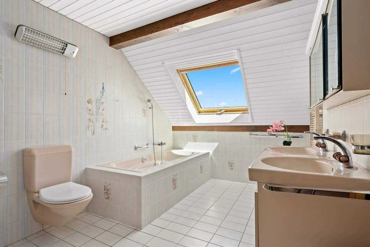 Villa spacieuse avec piscine - Photo 10 sur 13
