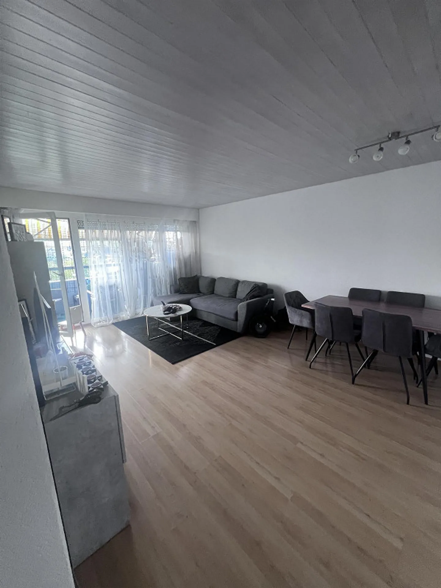 4-room apartment with Aare view - Photo 2 of 8