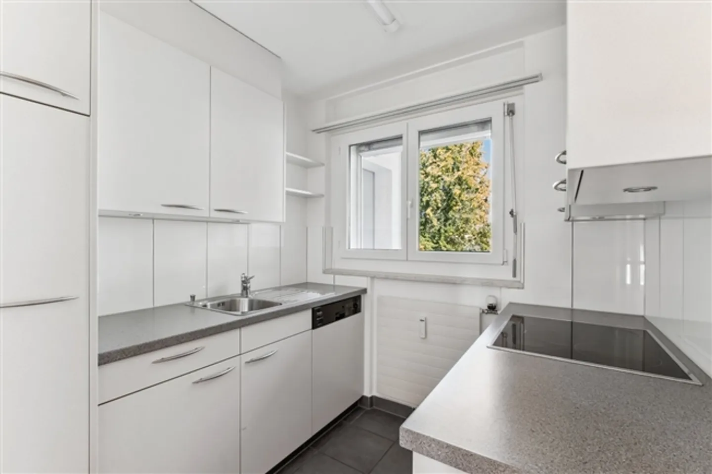 «Wunderschöne 2.5 Zimmerwohnung - per 1.10.2025» - Foto 7 von 10