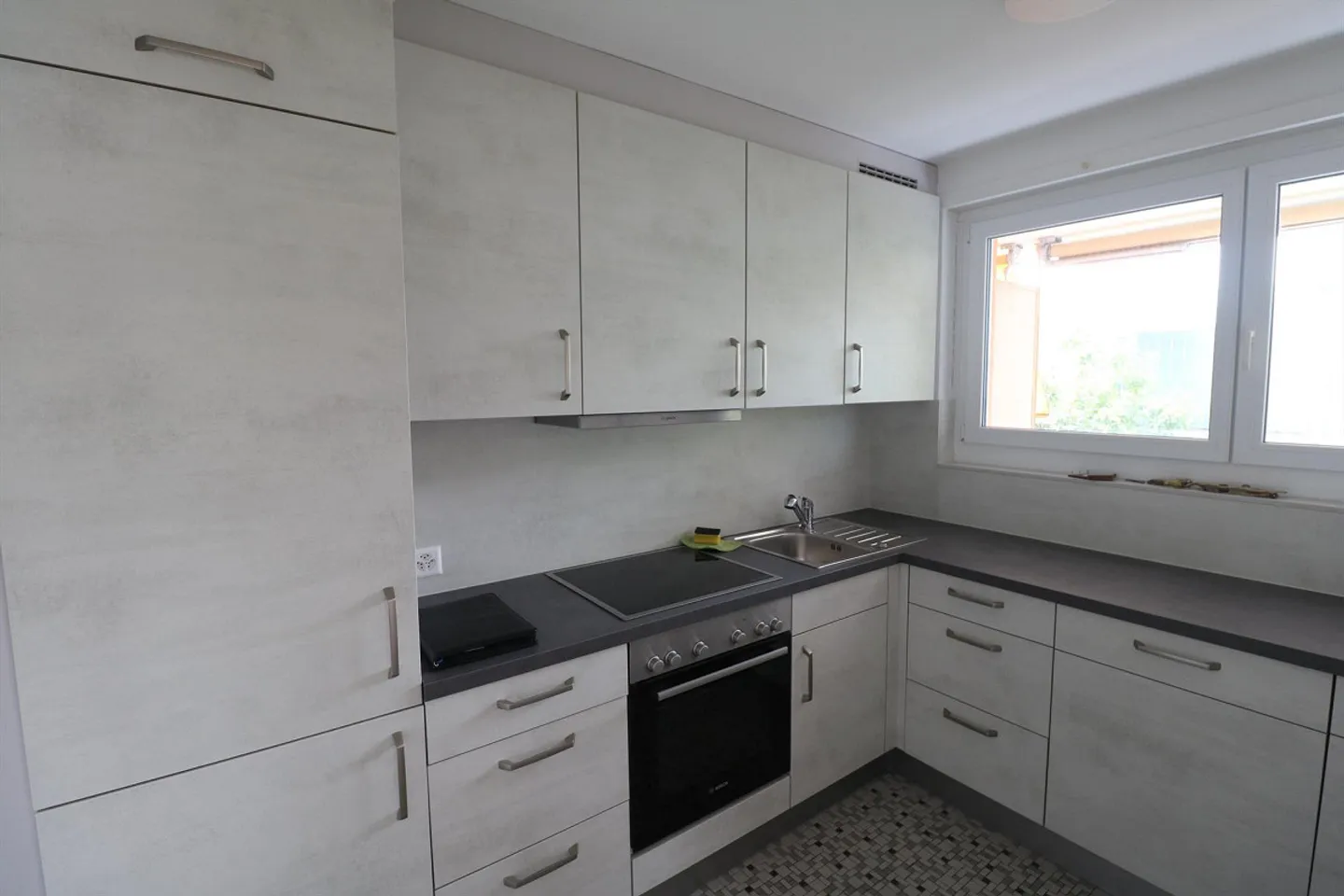 Helle 4-Zimmerwohnung mit Balkon - Foto 5 von 12