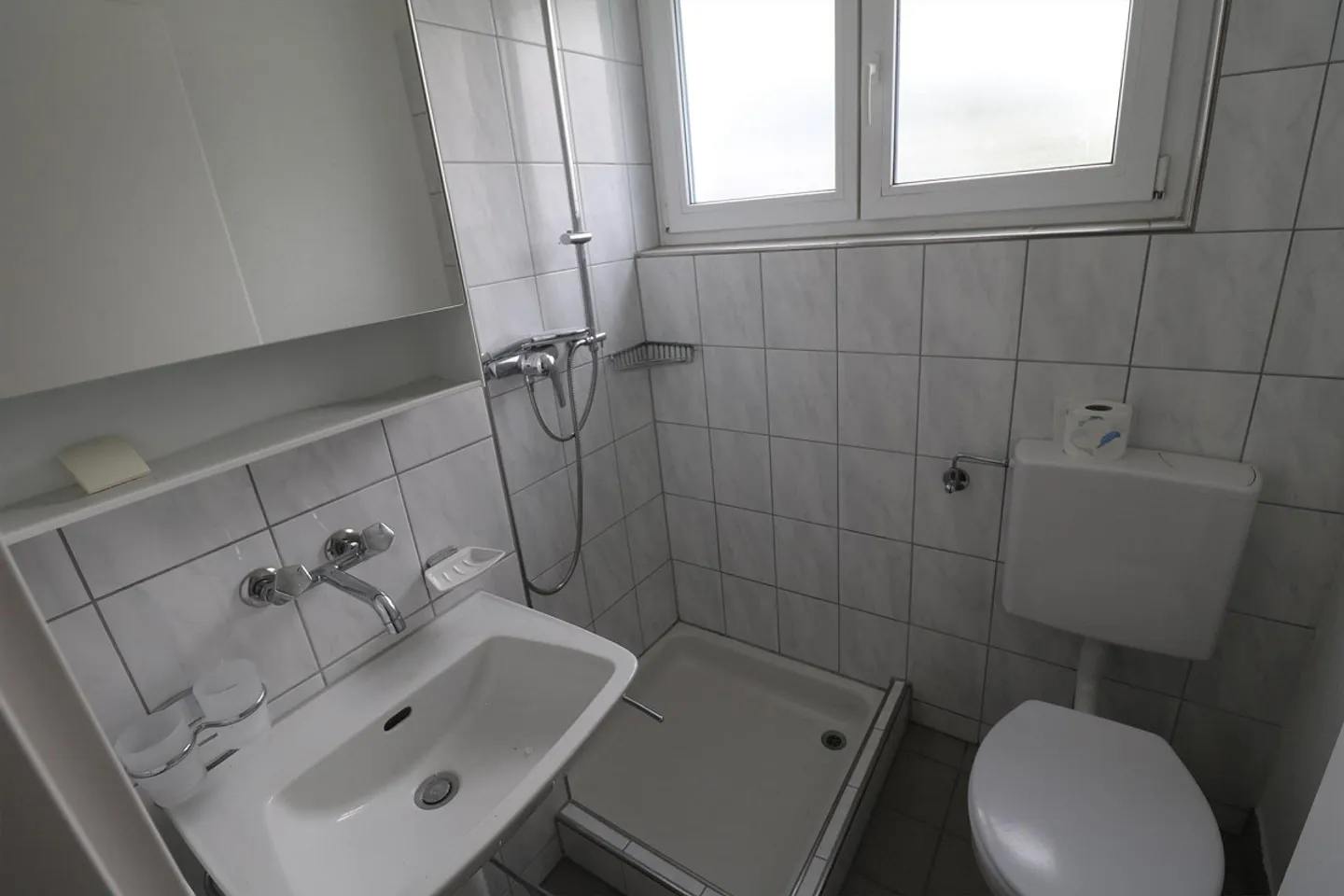 Helle 4-Zimmerwohnung mit Balkon - Foto 9 von 12