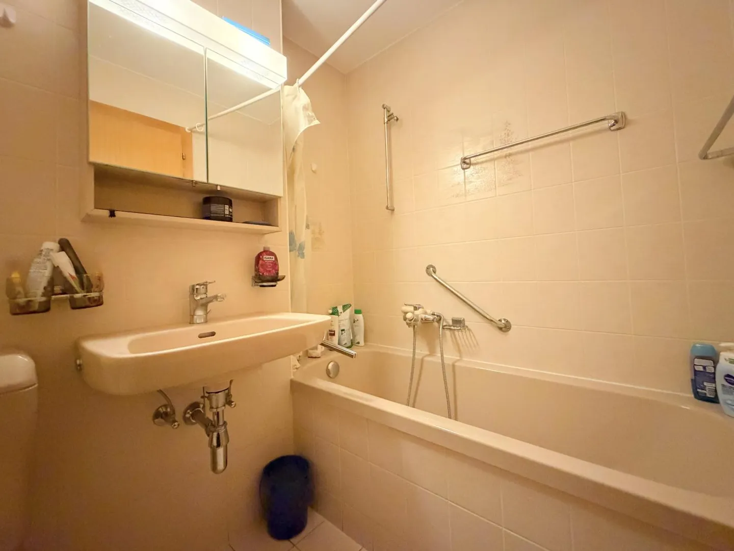 Appartement Charmant avec Vue Montagne - Photo 12 sur 13