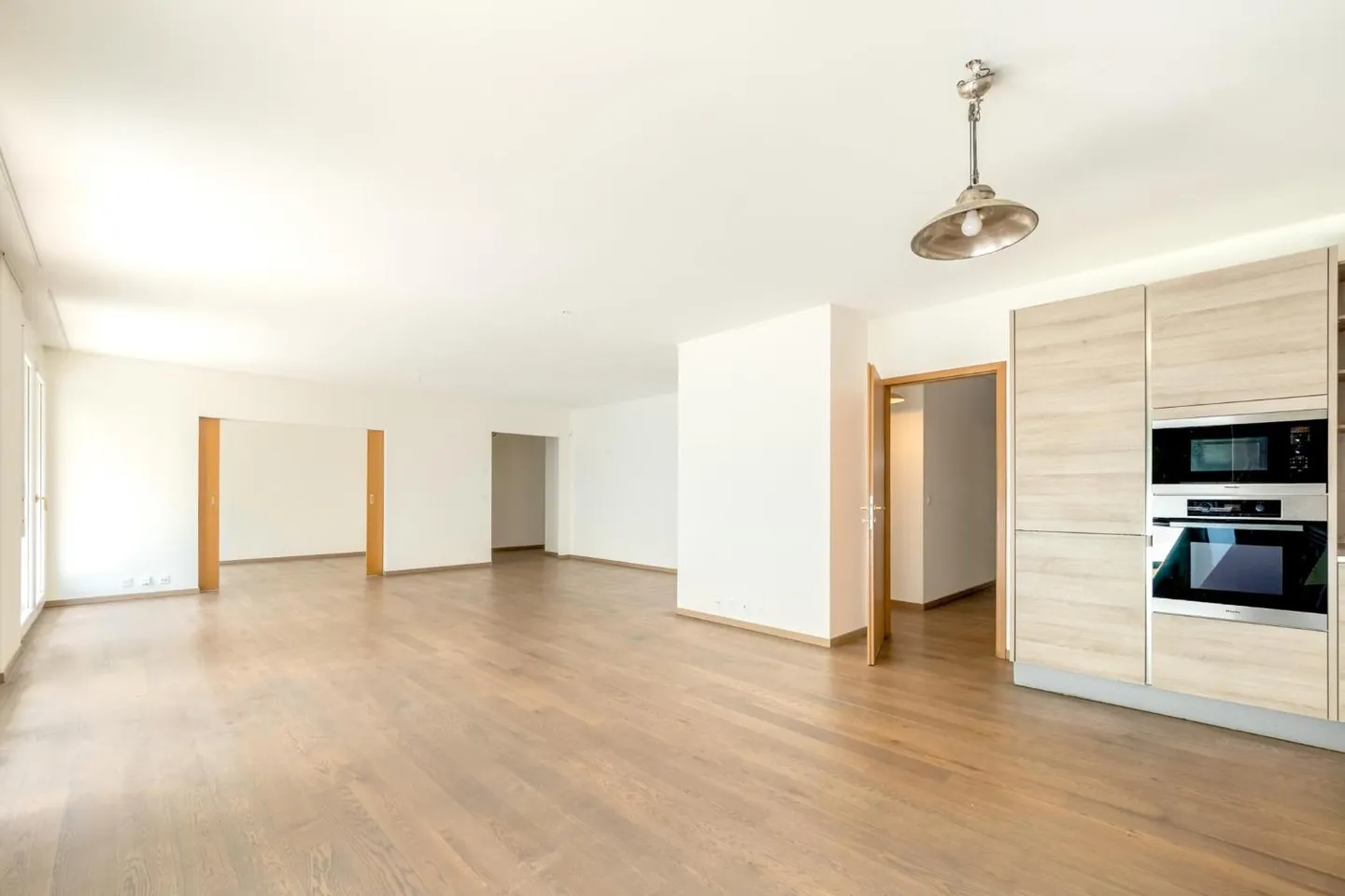 Appartamento 5 locali - Foto 1 di 7