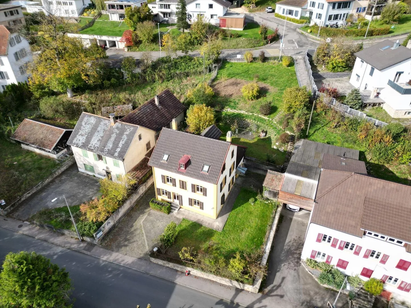 Terrain constructible à vendre - Photo 3 sur 8