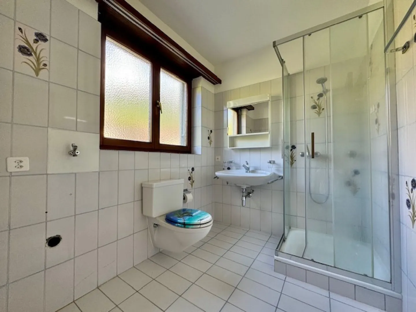 CONTRA - LARGE INDEPENDENT APARTMENT OF 5.5 ROOMS FOR SALE - Photo 6 of 28