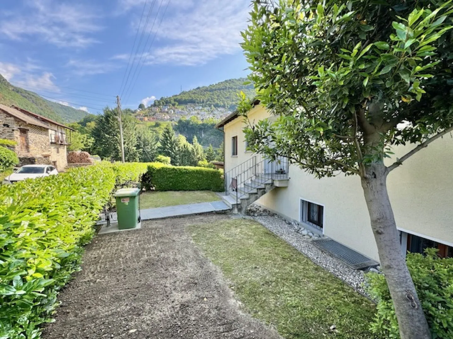 CONTRA - LARGE INDEPENDENT APARTMENT OF 5.5 ROOMS FOR SALE - Photo 25 of 28