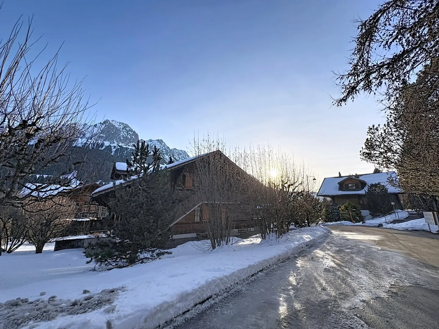 Charming Chalet Apartment - Photo 9 of 9