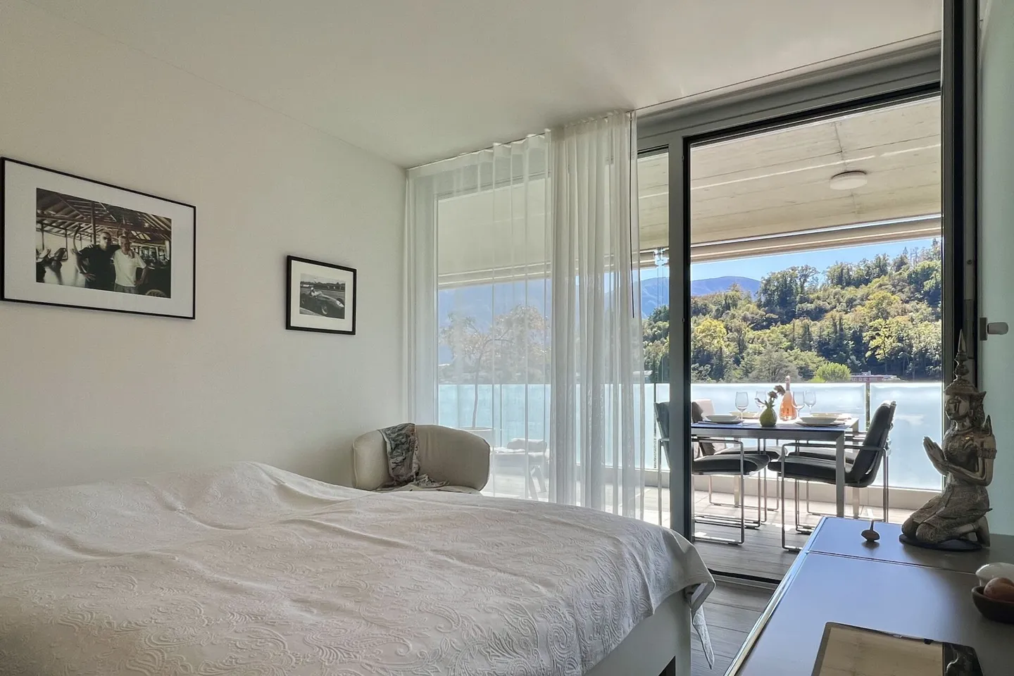 VENDU !!! Appartement penthouse exclusif avec grande terrasse et vue magnifique sur la verdure - Photo 8 sur 35