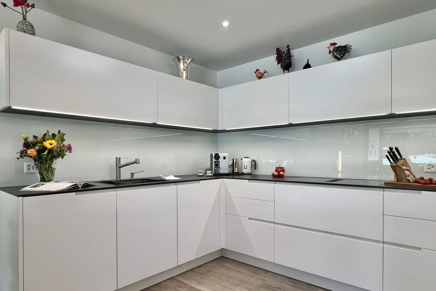 VENDU !!! Appartement penthouse exclusif avec grande terrasse et vue magnifique sur la verdure - Photo 21 sur 35