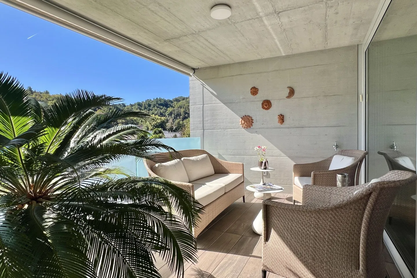 VENDU !!! Appartement penthouse exclusif avec grande terrasse et vue magnifique sur la verdure - Photo 27 sur 35