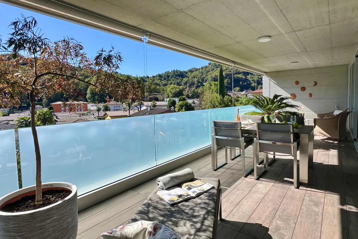 VENDU !!! Appartement penthouse exclusif avec grande terrasse et vue magnifique sur la verdure - Photo 15 sur 35