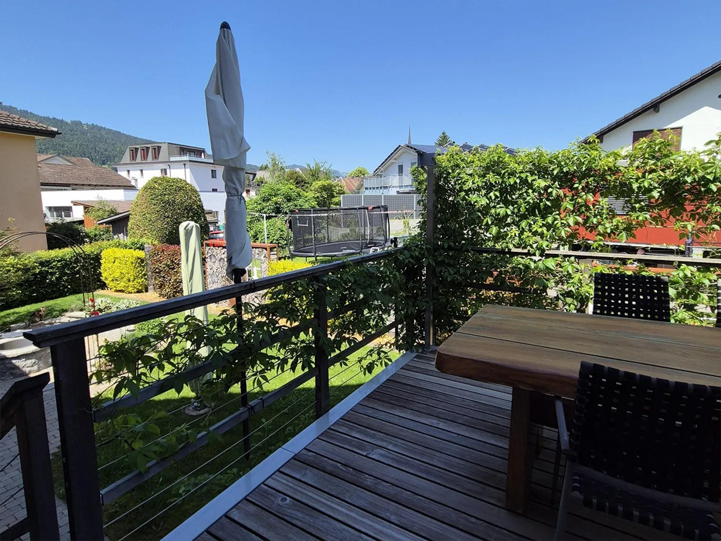 Single-family house with garage, carport and beautifully designed garden - Photo 16 of 16