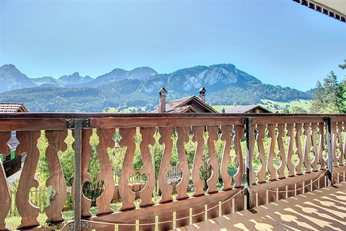 «Château-d'Oex - Schöne 2-Zimmer-Wohnung zum Verkauf in La Frasse.» - Photo 2 sur 7