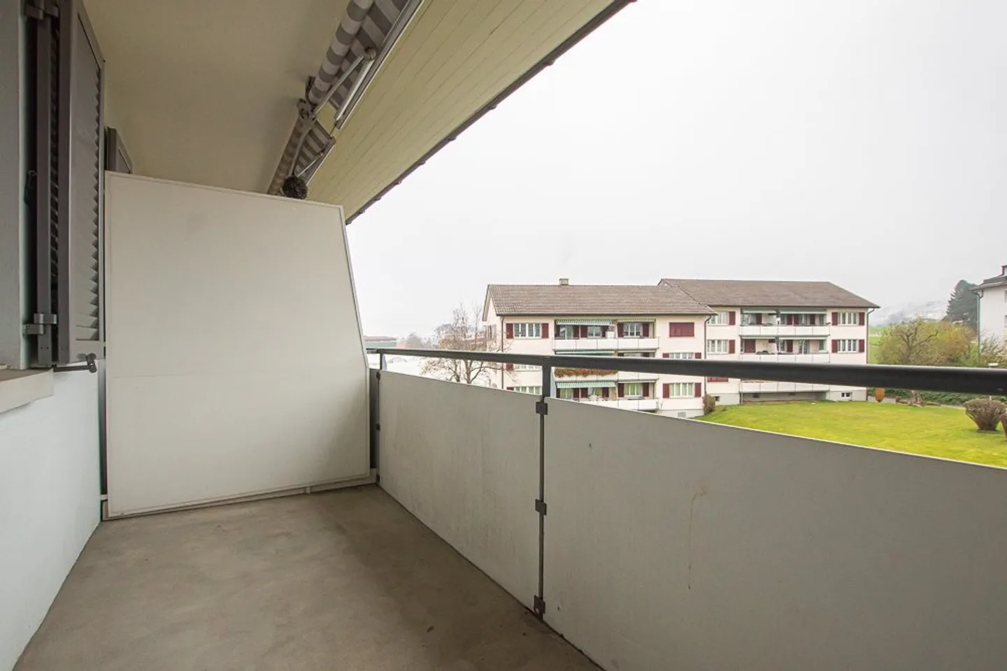 Great 3-room apartment on the 2nd floor - Photo 7 of 7