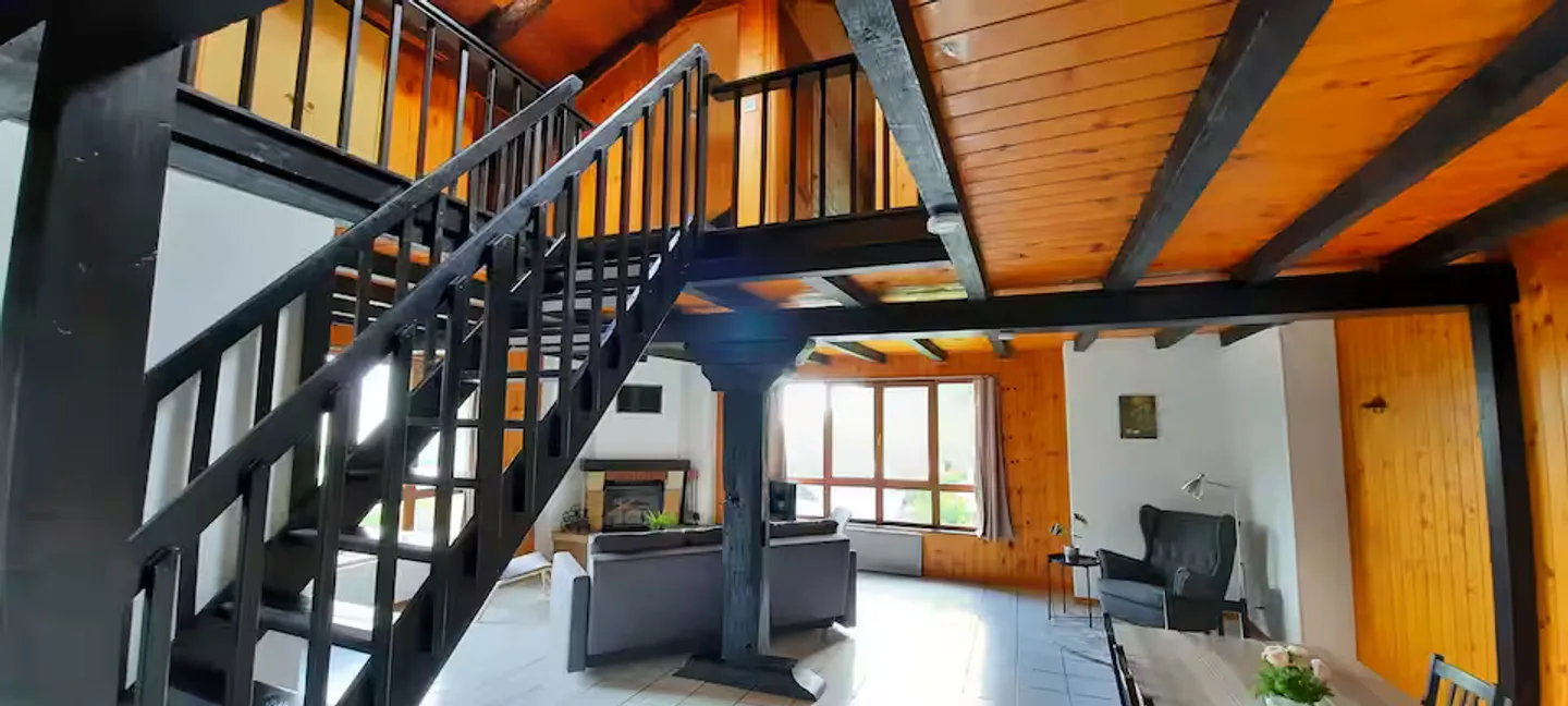 Chalet Charmant à Bieudron - Photo 1 sur 10