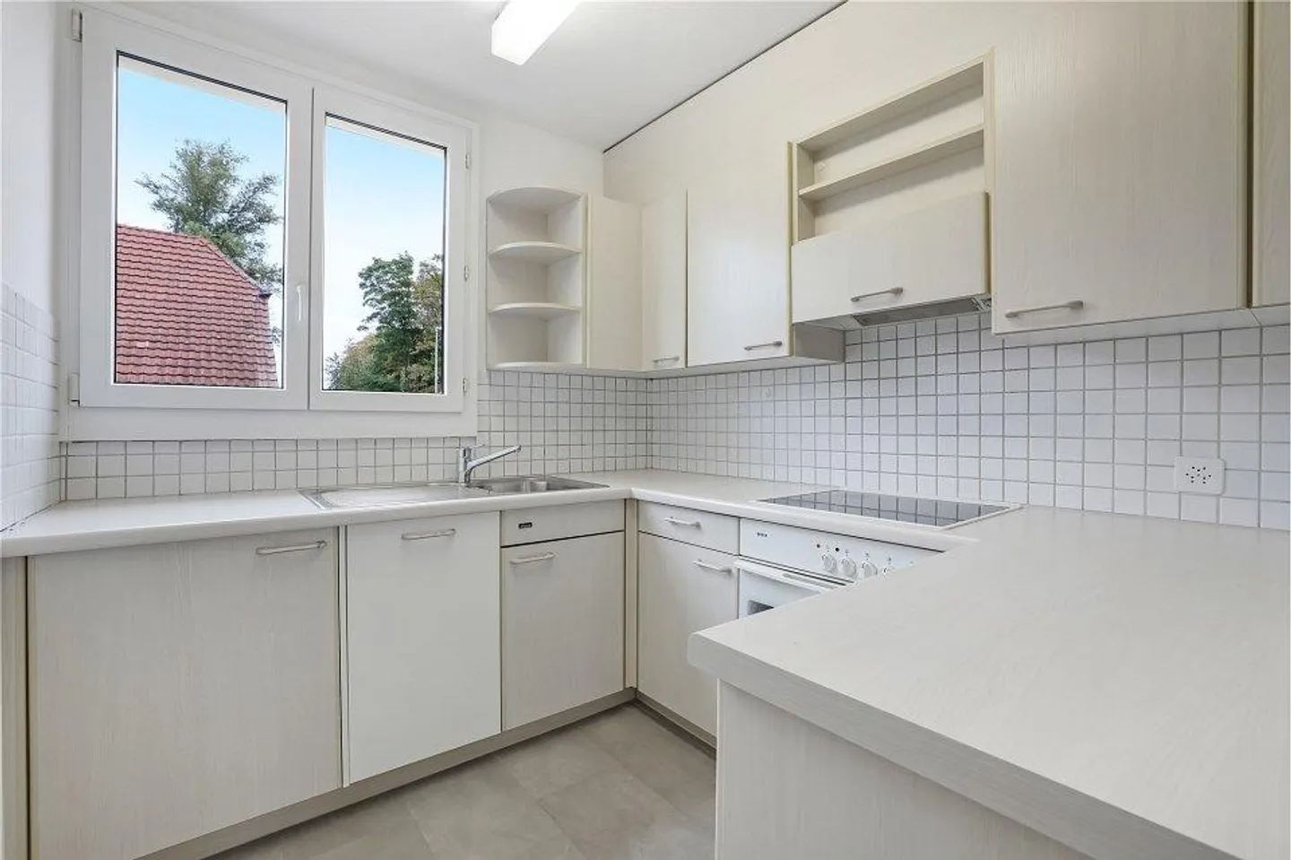 Residential Building - Photo 12 of 13