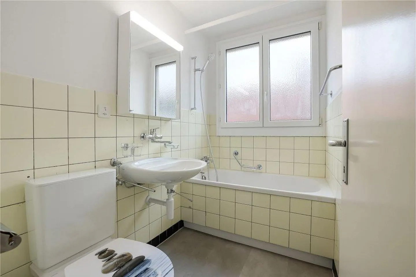 Residential Building - Photo 11 of 13