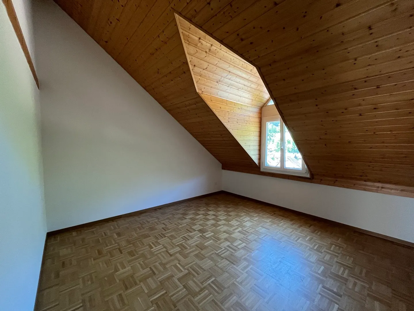 3.5 rooms with mezzanine on the 2nd floor - Photo 7 of 9