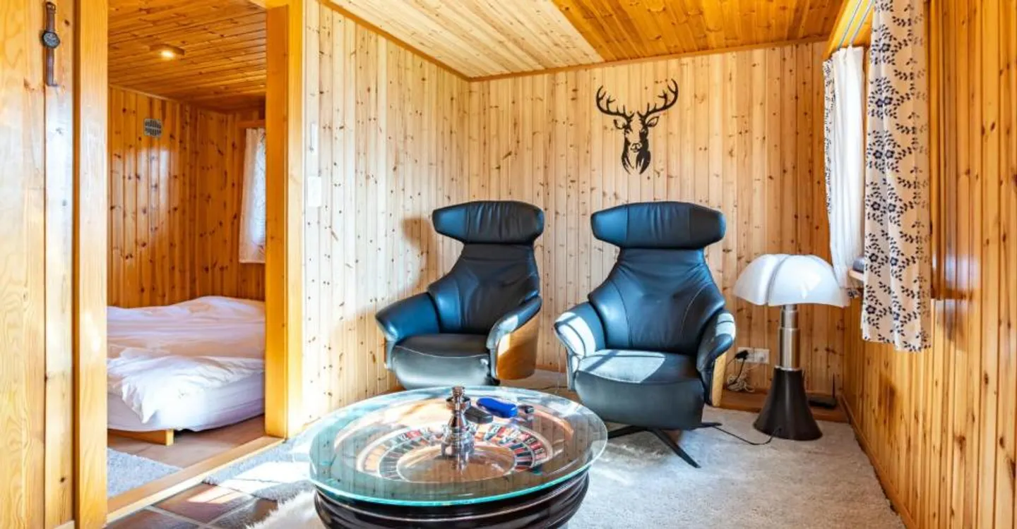 Charming Off-Grid Chalet - Photo 6 of 13