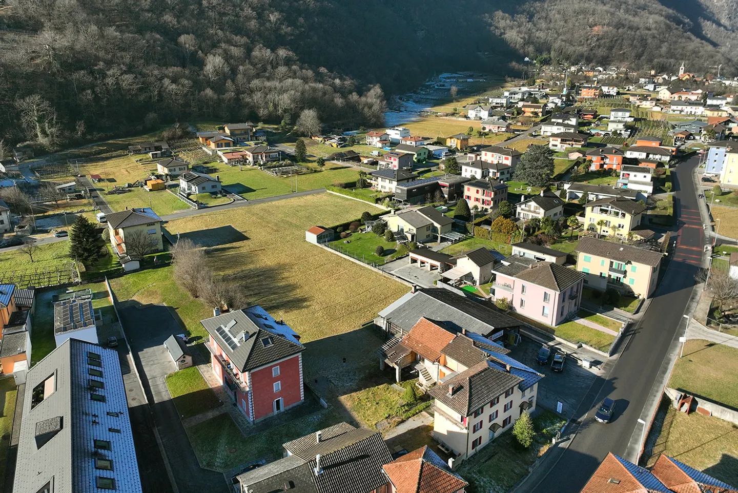 Prime Building Lot in Bellizona - Photo 1 of 8