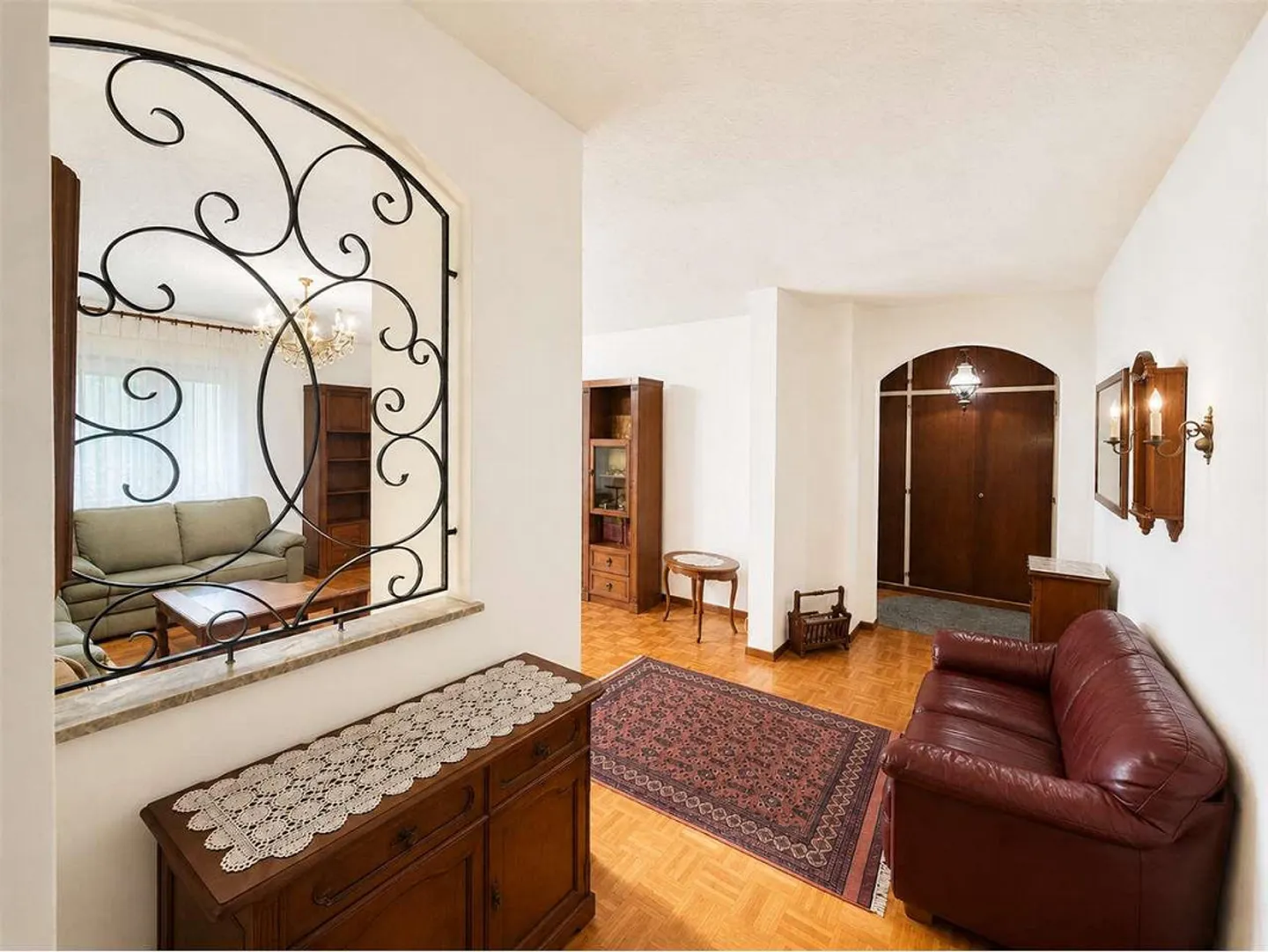 Single-family house with garden and building potential in Taverne - Photo 6 of 13