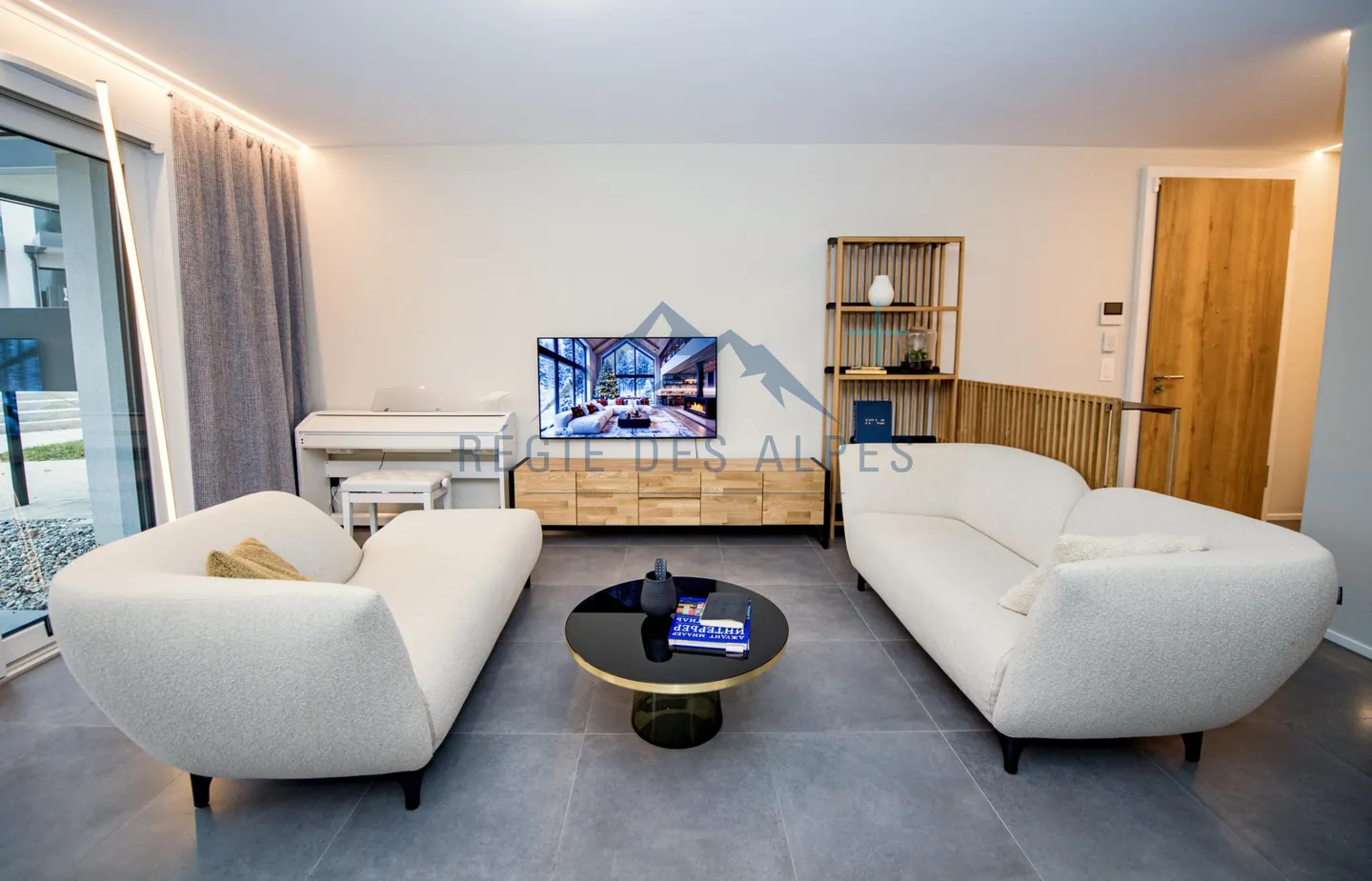 5 Stücke von hohem Standard | Private Residenz "Clos de la Fontaine" - Foto 1 von 12