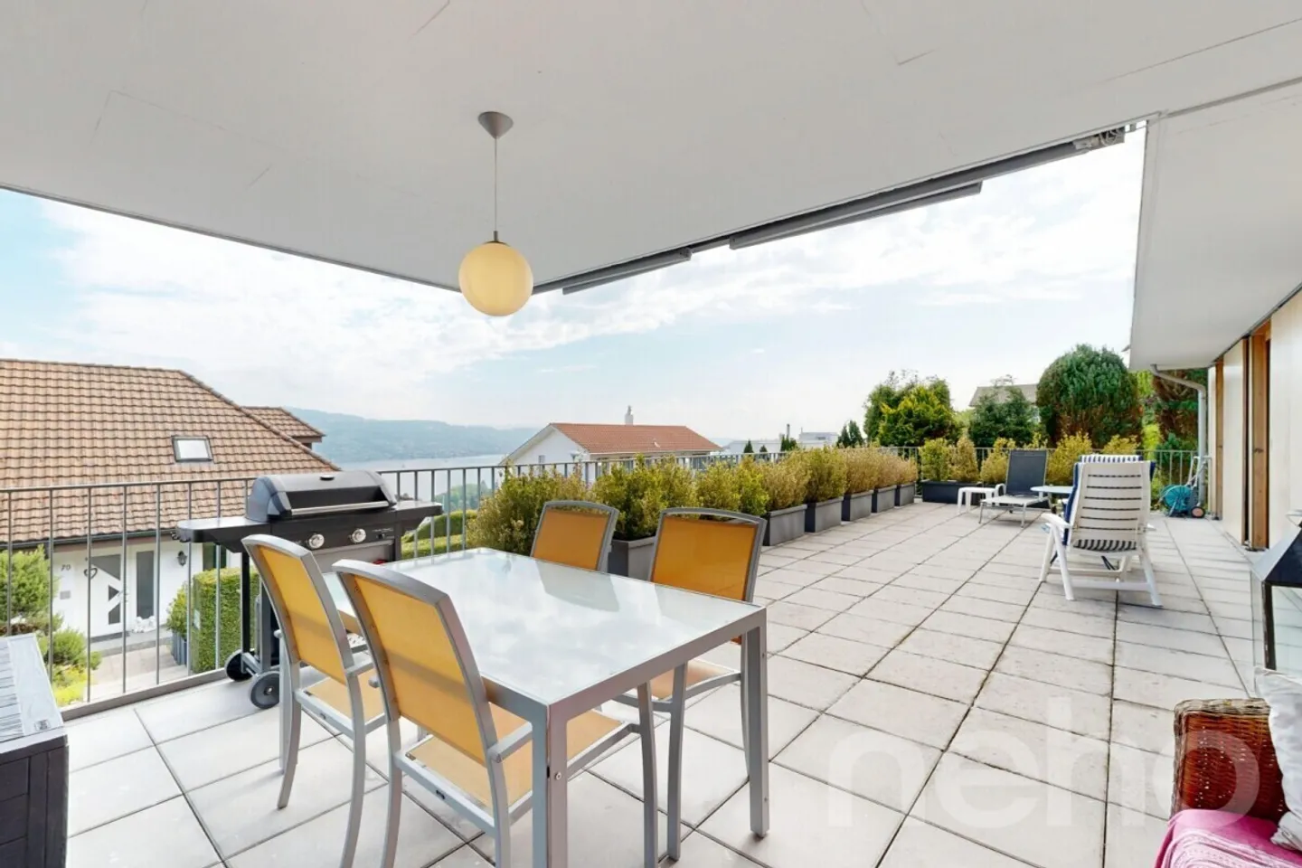 Geräumige Terrassenwohnung mit Seesicht - Foto 8 von 12