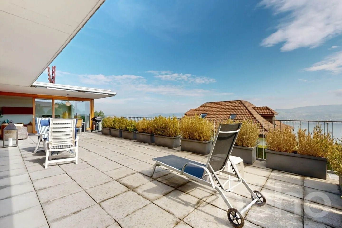 Geräumige Terrassenwohnung mit Seesicht - Foto 10 von 12