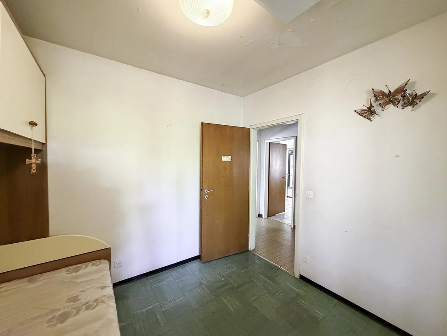 Grande maison unifamiliale à rénover complètement - Photo 15 sur 30