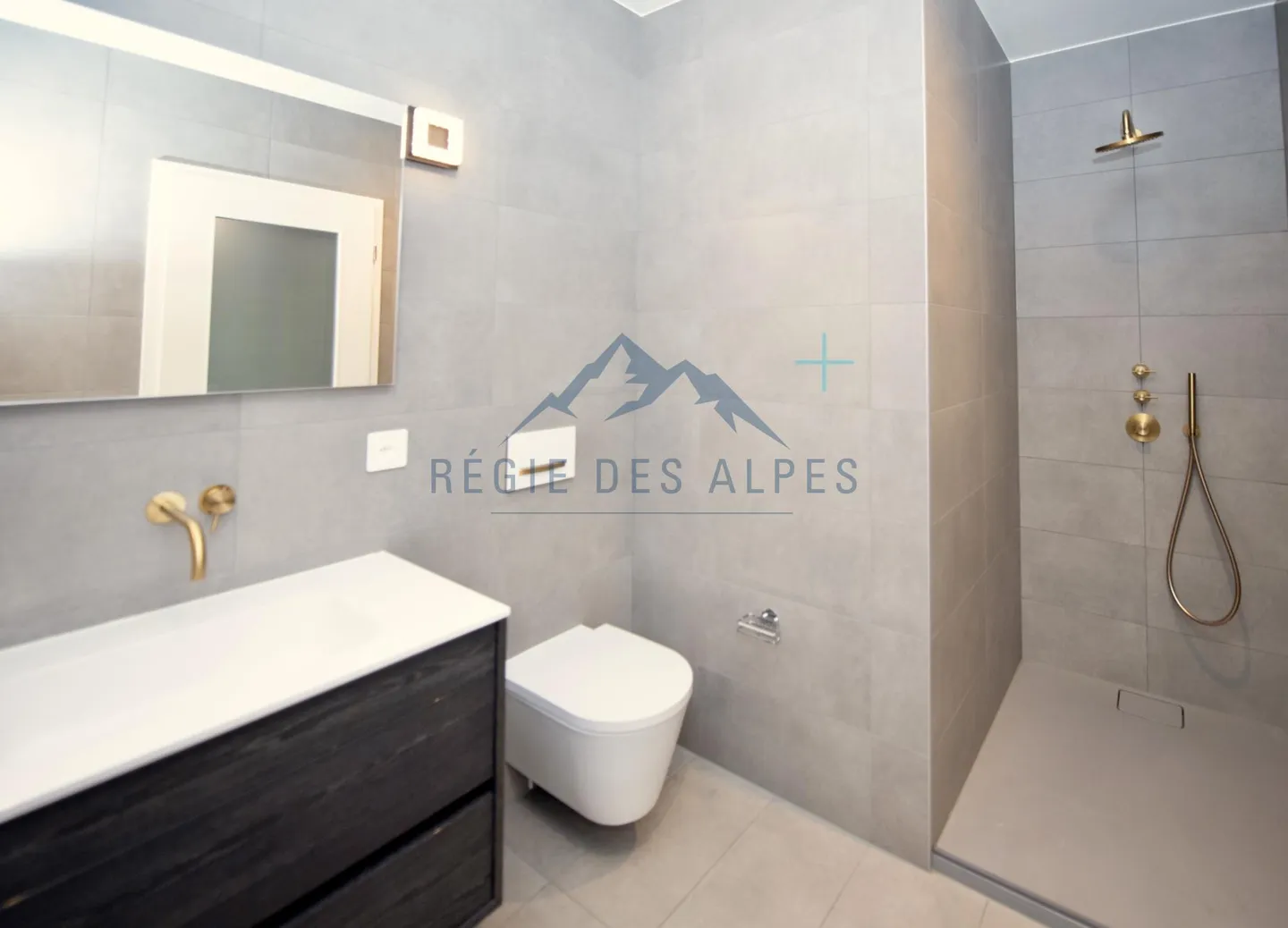 5 Stücke von hohem Standard | Private Residenz "Clos de la Fontaine" - Foto 5 von 12