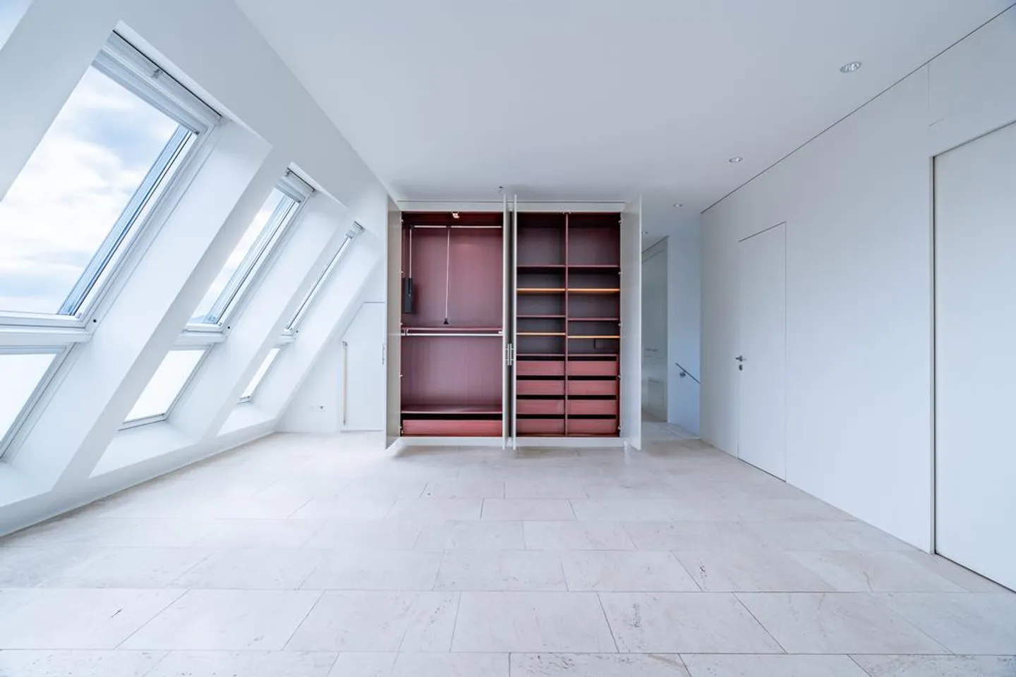 Vivre au-dessus des toits de Zurich - Votre appartement en attique de rêve - Photo 5 sur 12