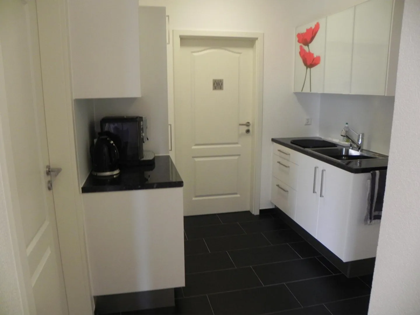 Salle de pratique ou bureau inondée de lumière - Photo 8 sur 8