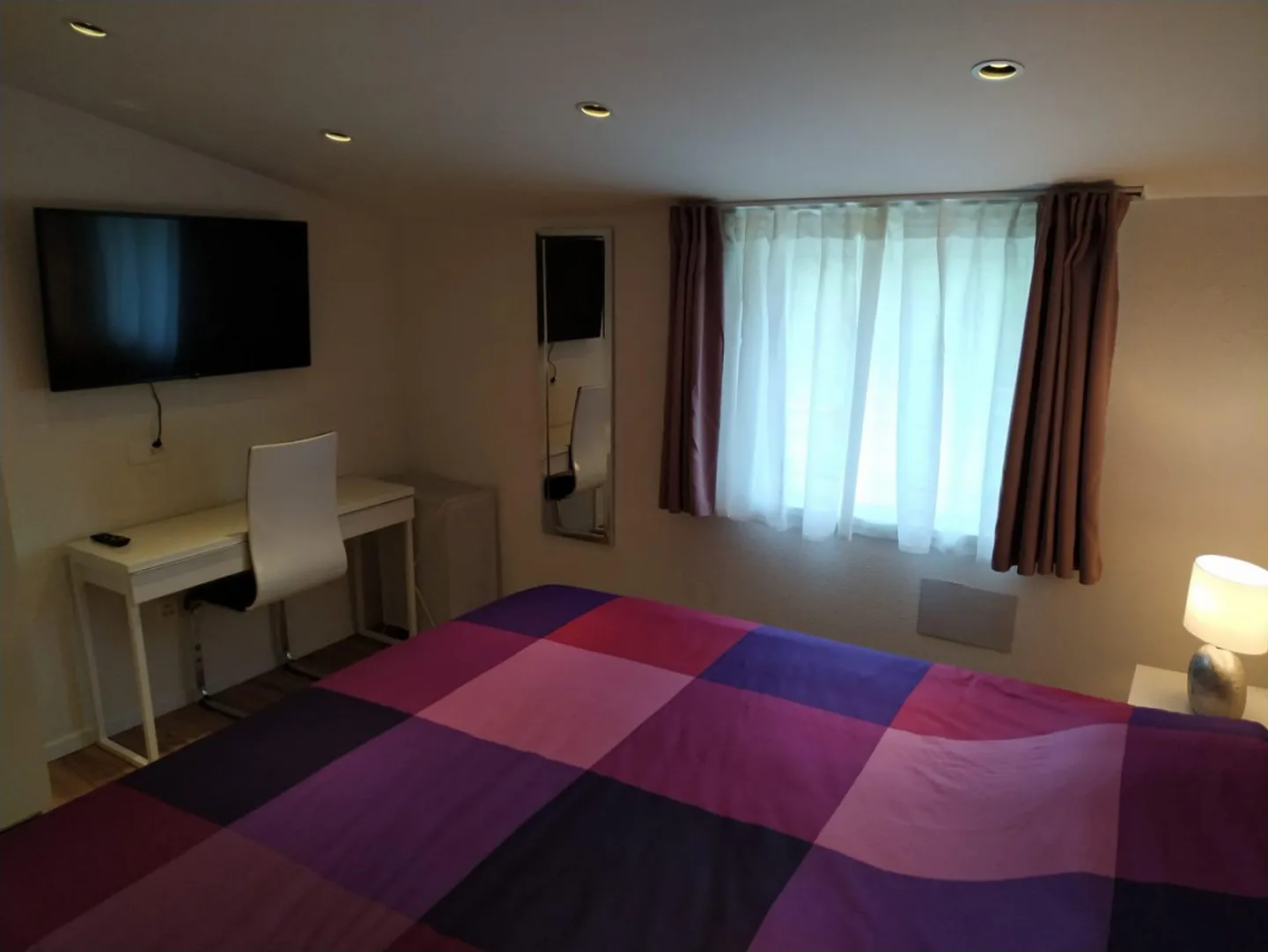 Chambre meublée à louer dans un appartement partagé - Photo 5 sur 8