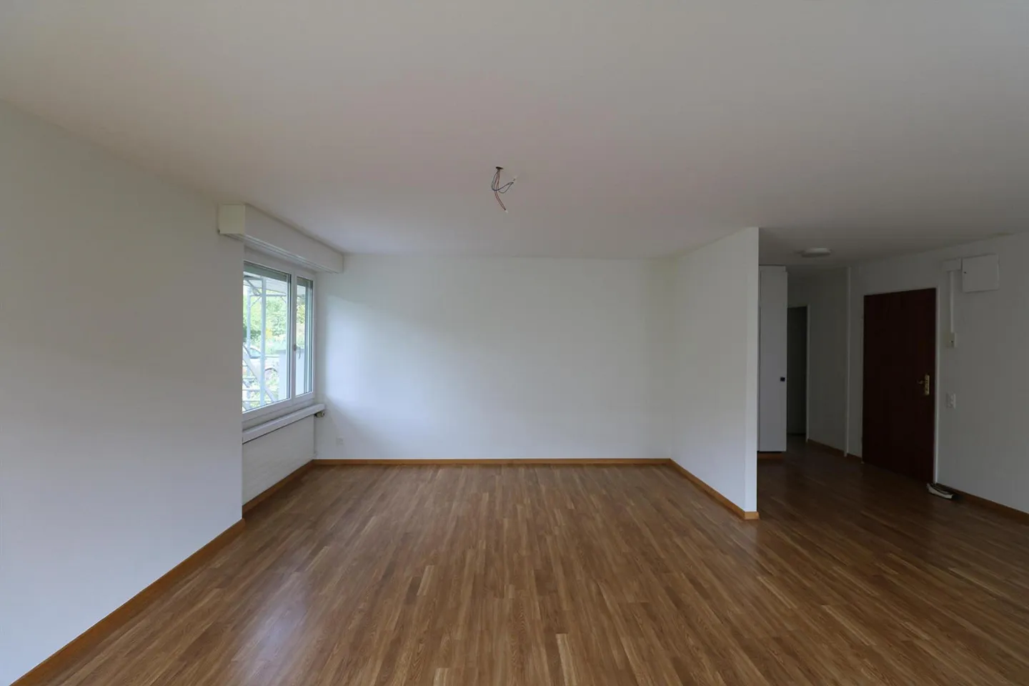 Helle 4-Zimmerwohnung mit Balkon - Foto 2 von 13