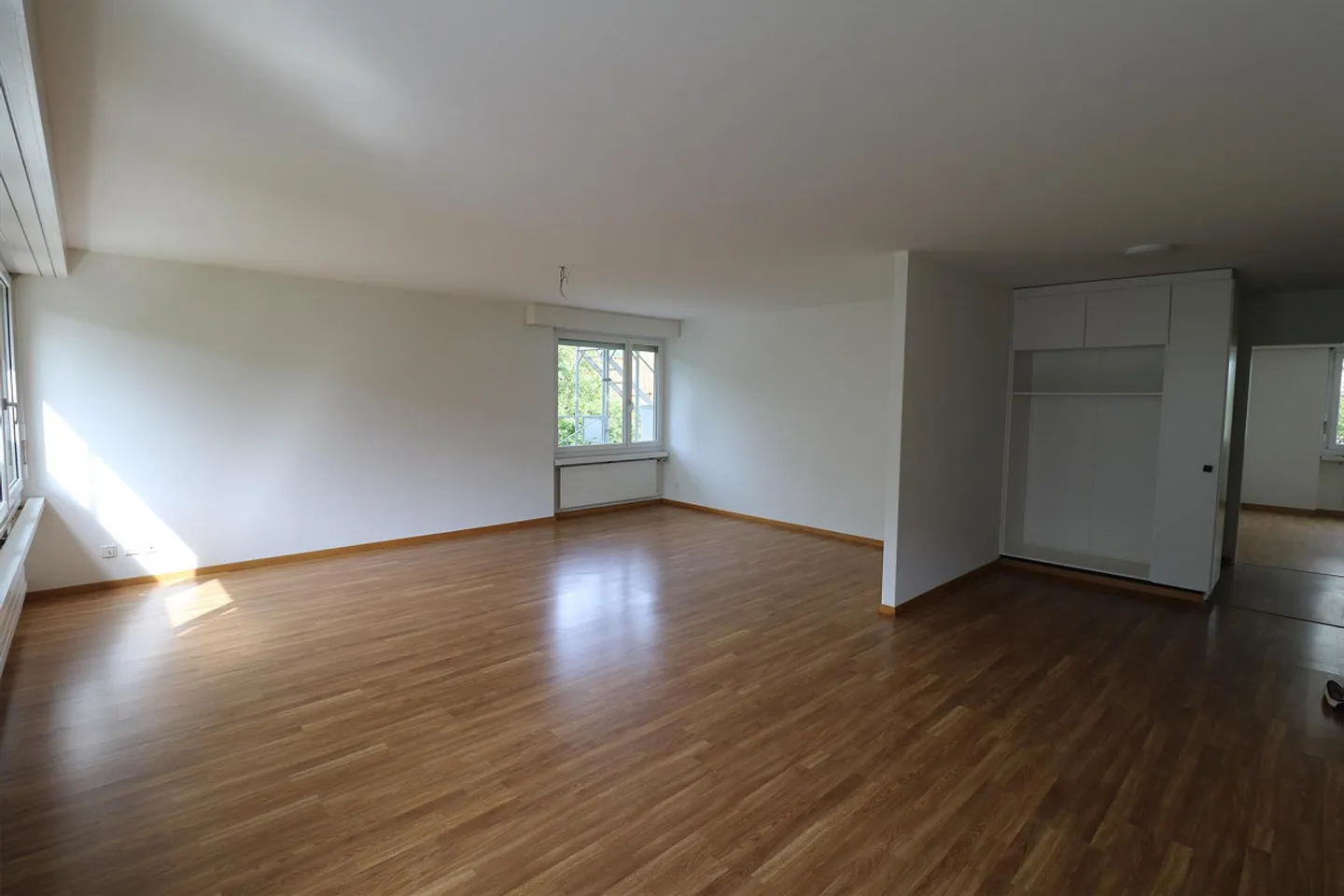 Helle 4-Zimmerwohnung mit Balkon - Foto 3 von 13
