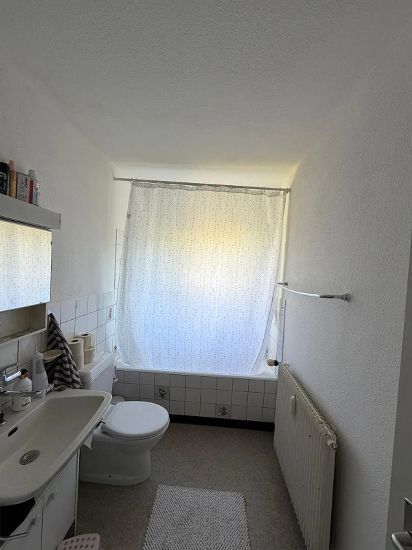 3 1/2-Zimmer-Wohnung 1. OG rechts - Photo 7 of 9