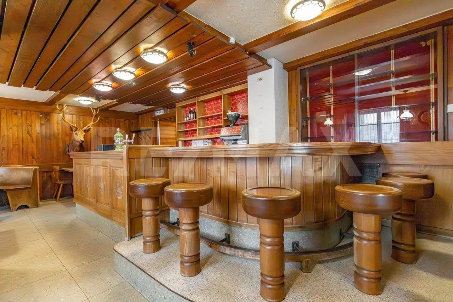 Immeuble résidentiel à vendre - Photo 2 sur 13