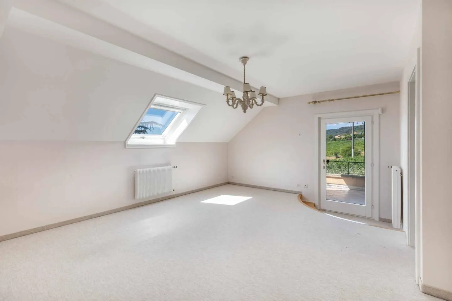 Propriété élégante avec vue panoramique - Photo 8 sur 8