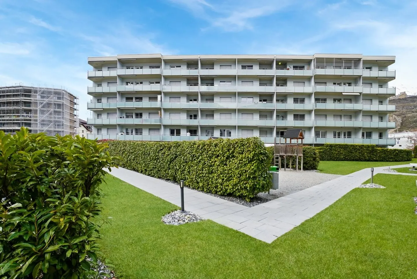 Suchen Sie eine Wohnung in der Nähe des Stadtzentrums? - Foto 1 von 8