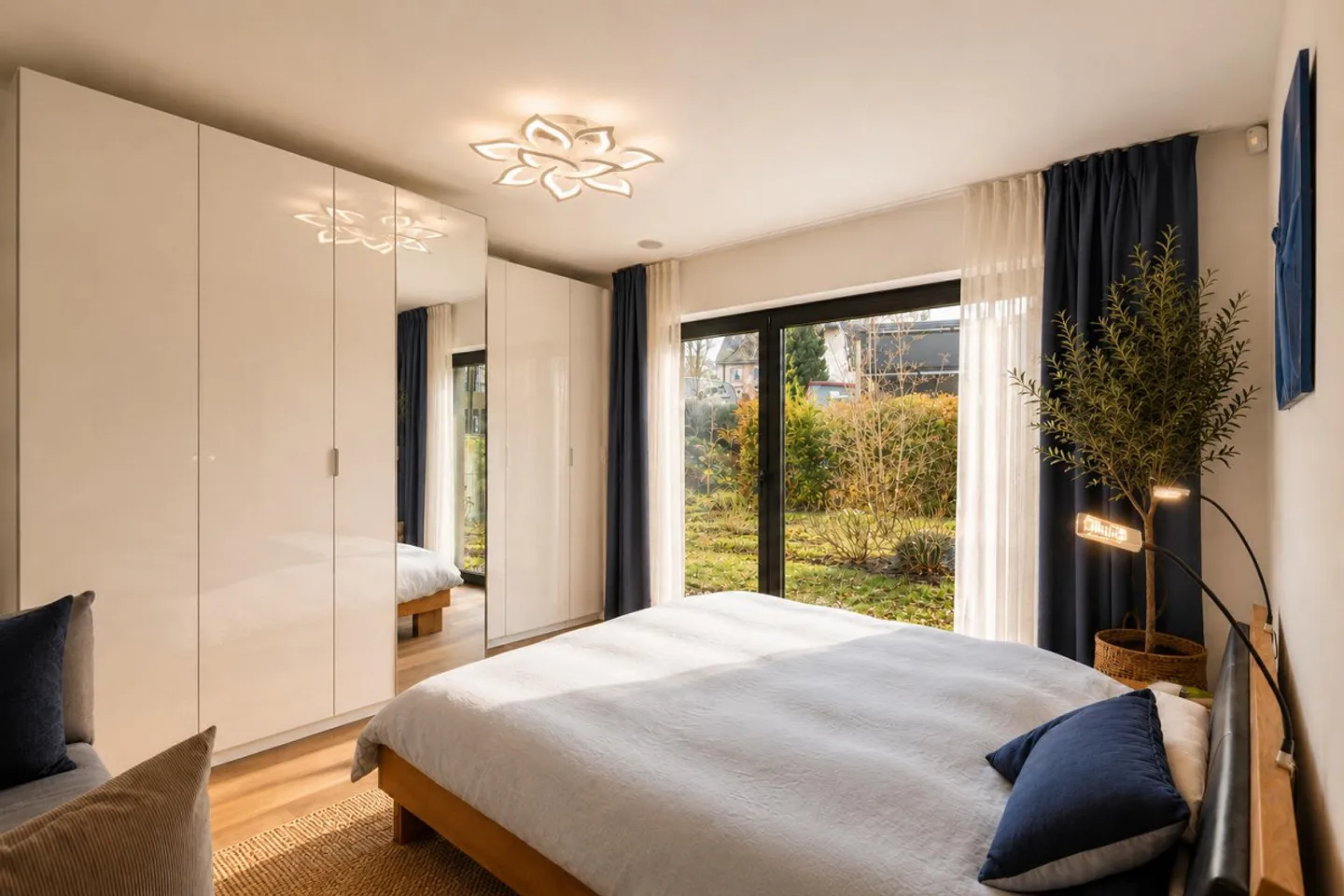 Summer begins at your terrace door - 4.5-room garden apartment... - Photo 8 of 13