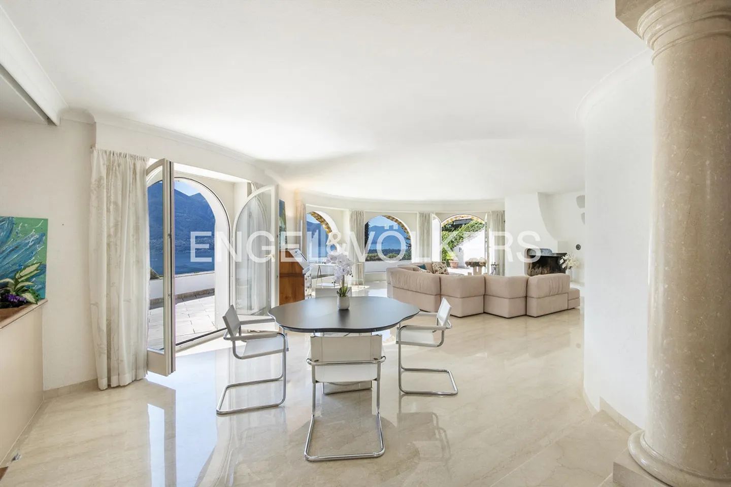 Bellissima villa Frank con vista mozzafiato sul lago (53) - Foto 4 di 19