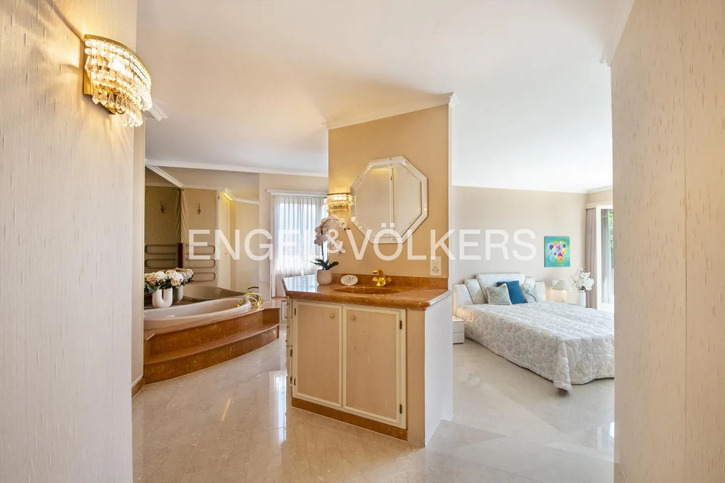 Bellissima villa Frank con vista mozzafiato sul lago (53) - Foto 7 di 19