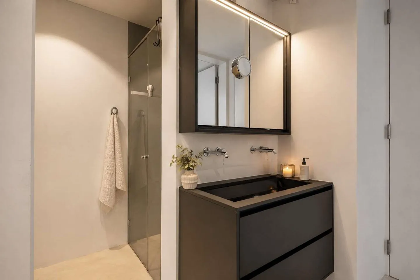 Summer begins at your terrace door - 4.5-room garden apartment... - Photo 12 of 13