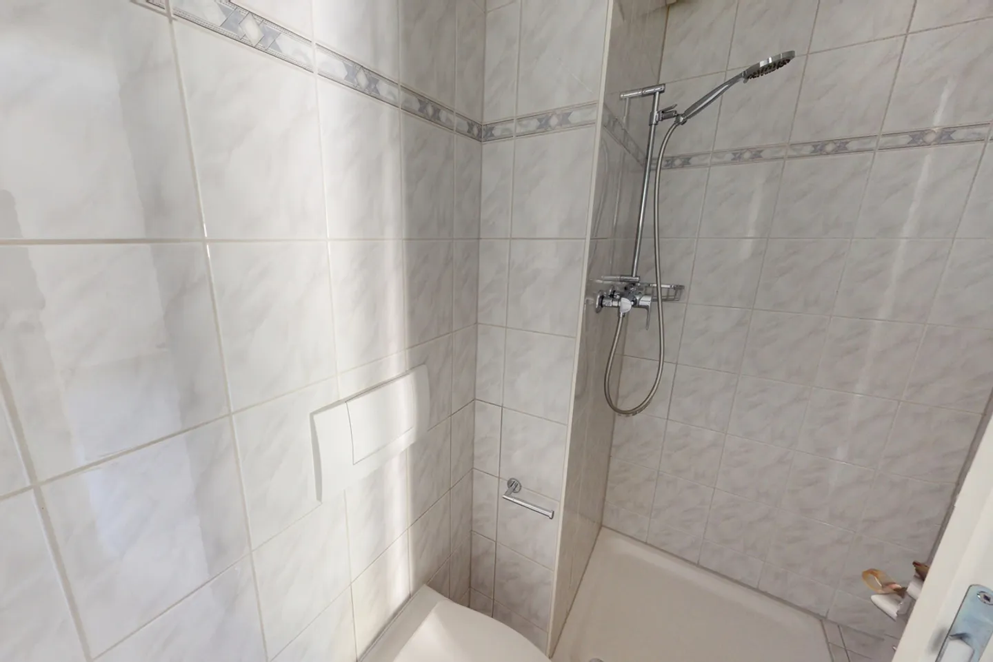 Elegante monolocale, a due passi dal lago! - Foto 4 di 5