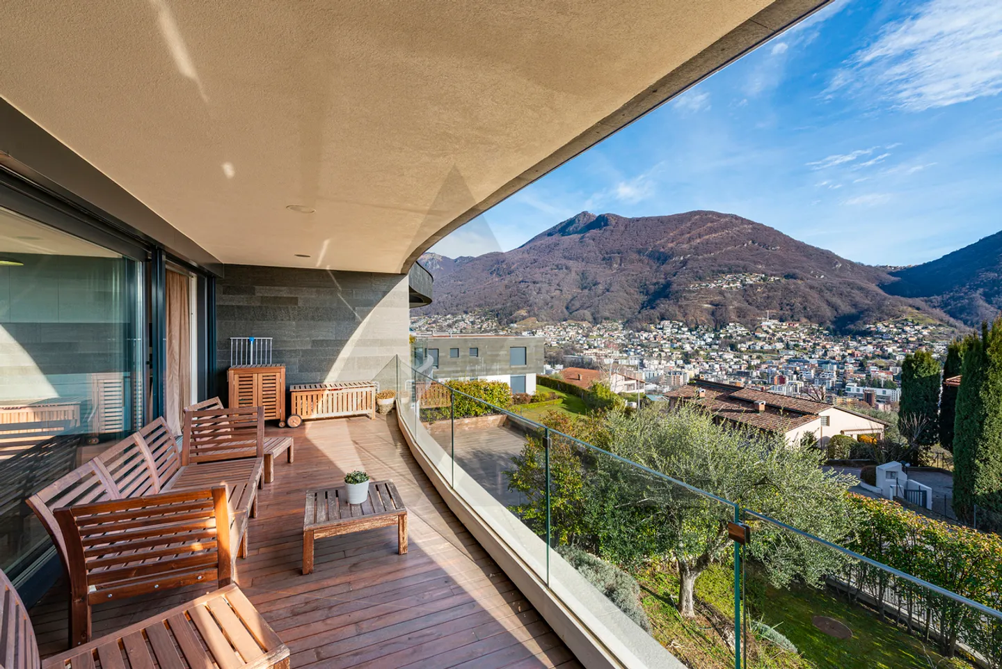 APPARTAMENTO IN UNA RESIDENZA CON PISCINA E PALESTRA - Foto 12 di 14