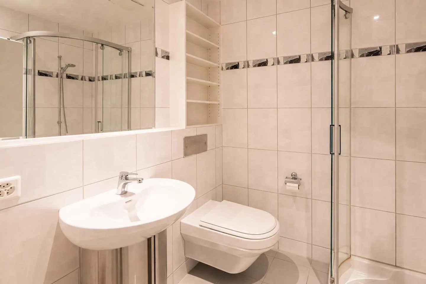 Charmante 4.5 Zimmerwohnung - Foto 7 von 7