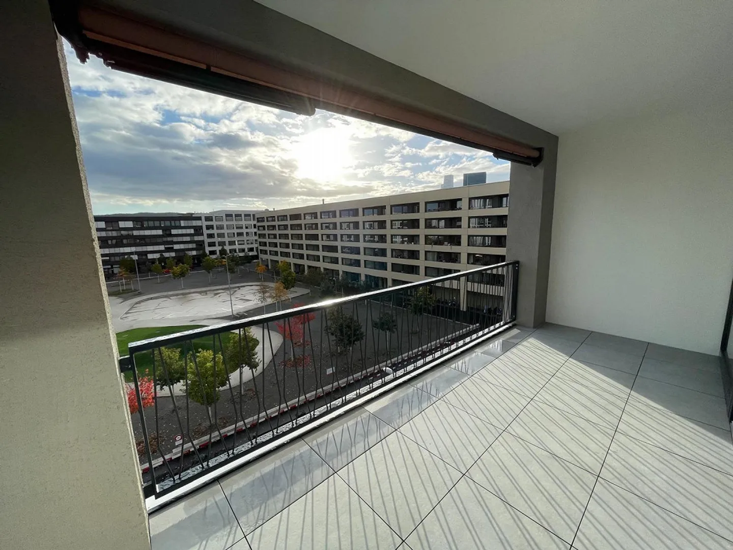 Vivre à Bâle : Appartement lumineux de 3,5 pièces au 3ème étage - Photo 7 sur 7